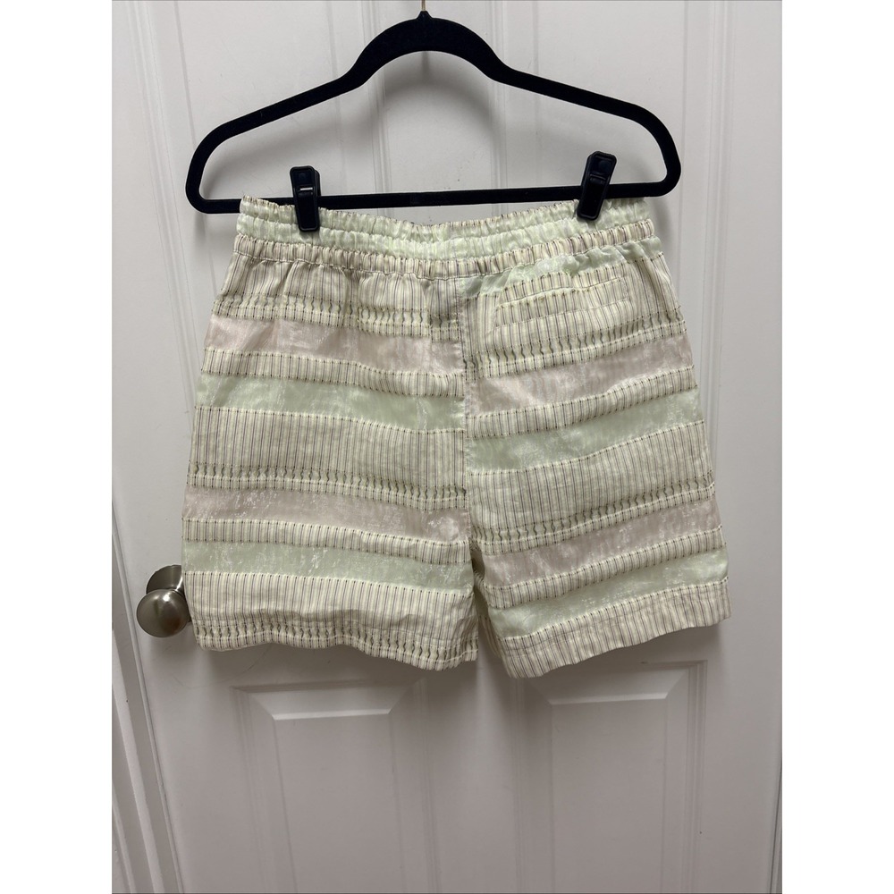 NIKE SPORTSWEAR Earth Day Shorts Loose Fit - Size Medium - Picture 5 of 9